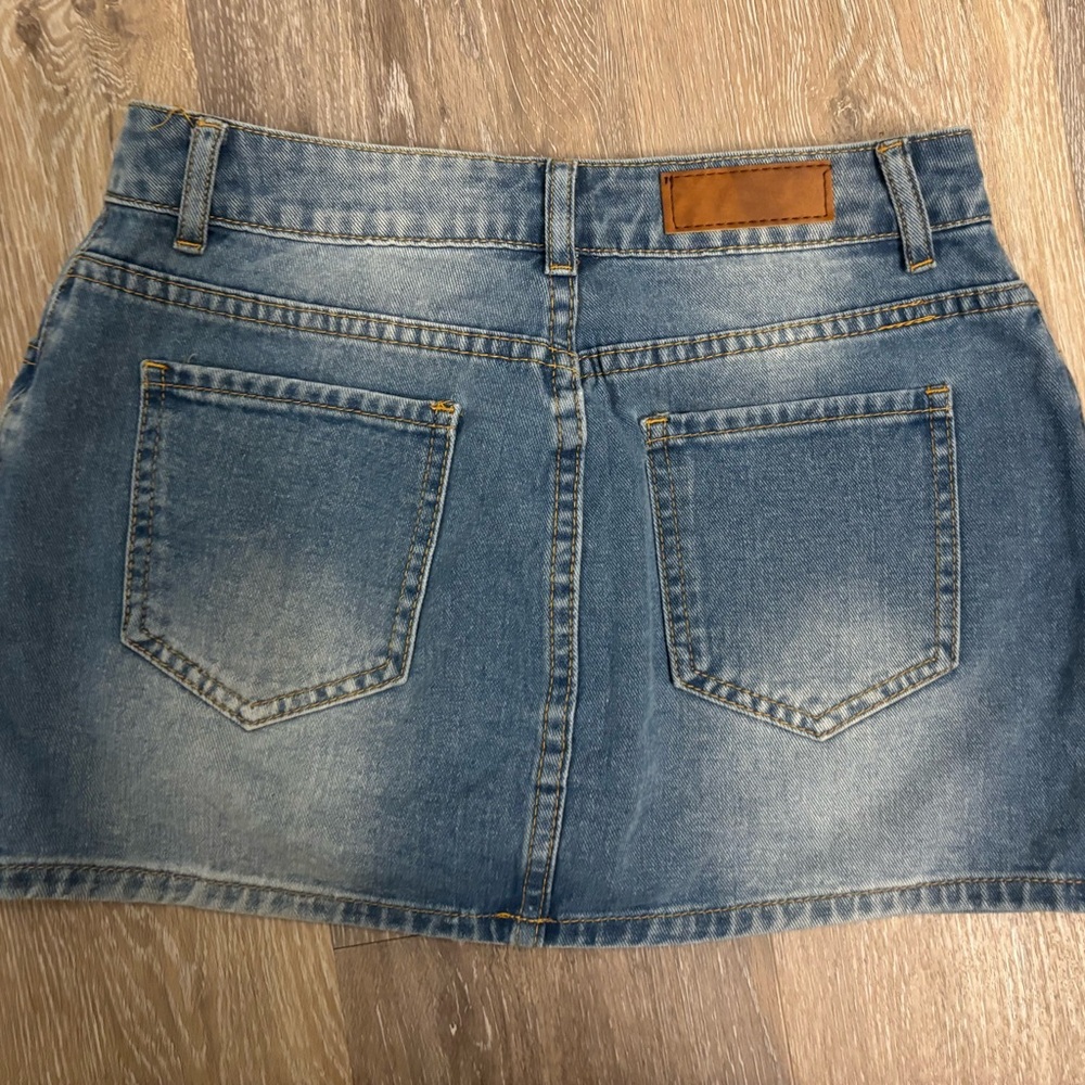 SHEIN Blue Distressed Pencil Mini Skirt for Casual Days - Picture 3 of 4